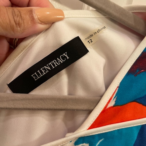 Ellen Tracy floral dress in size 12 zipper back - Picture 5 of 7